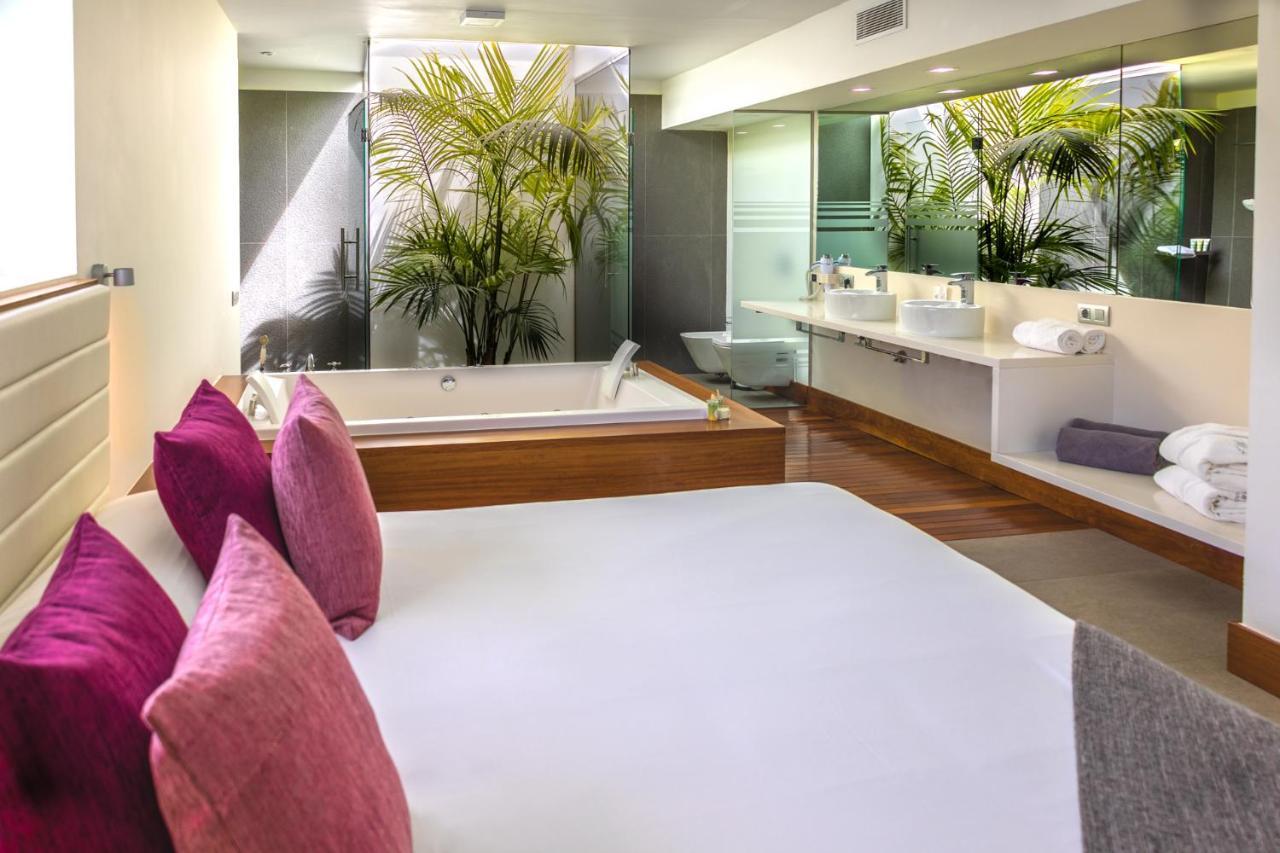 Deluxe Two-Bedroom Villa Private Pool